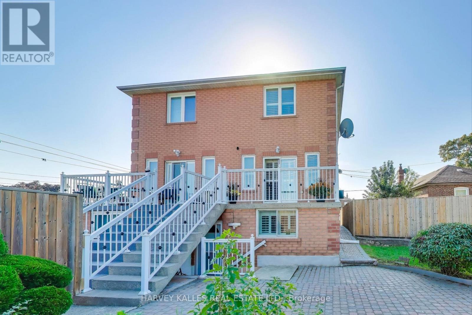 4 Corbett Avenue, Toronto, Ontario  M6N 1V1 - Photo 18 - W12446353