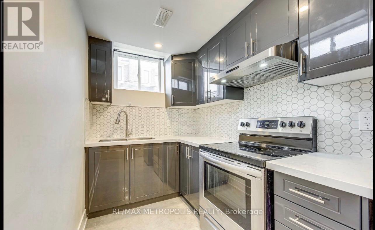 Bsmt - 15 Dalecrest Road, Brampton, Ontario  L6X 5N3 - Photo 3 - W12436904