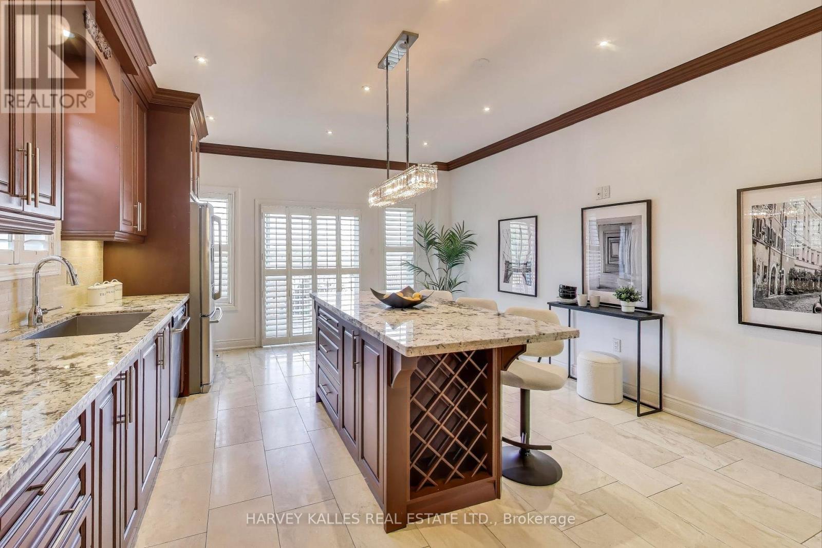 4 Corbett Avenue, Toronto, Ontario  M6N 1V1 - Photo 6 - W12446353