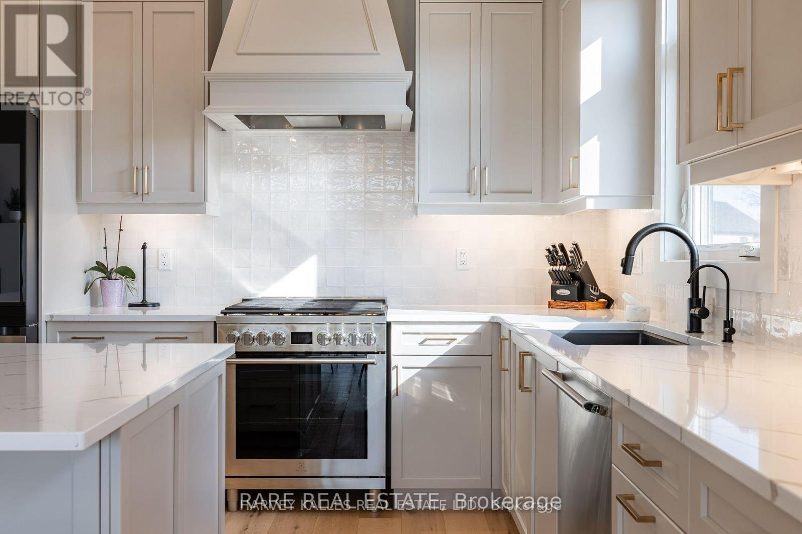 3638 Vosburgh Place N, Lincoln, Ontario  L0R 1G0 - Photo 8 - X12314722