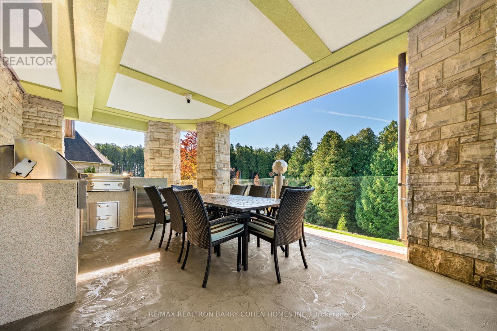 35 Daymond Drive, Puslinch, Ontario  N0B 2J0 - Photo 32 - X12446325