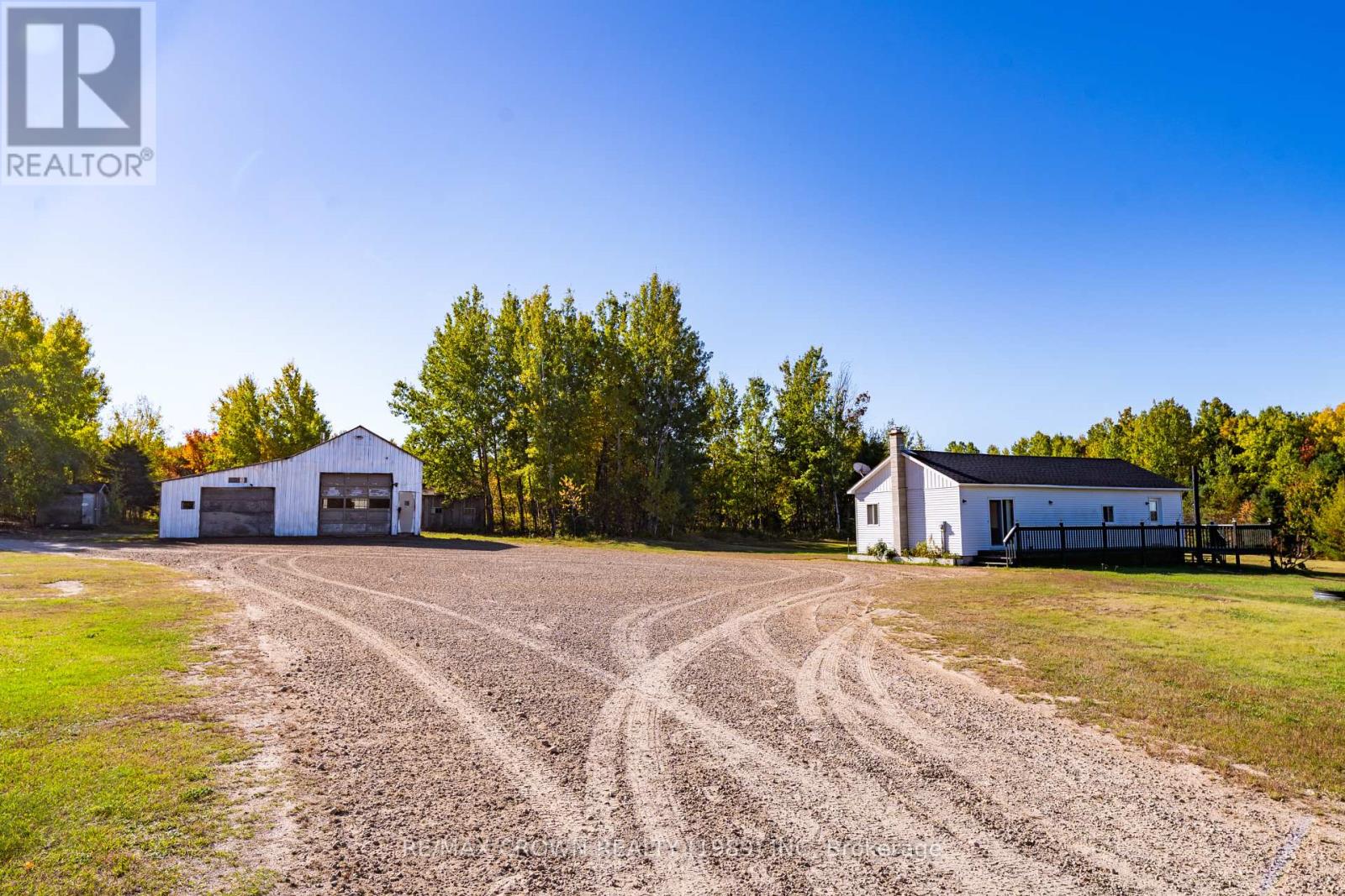 936 Laplante Road, Bonfield, Ontario  P0H 2E0 - Photo 1 - X12447003