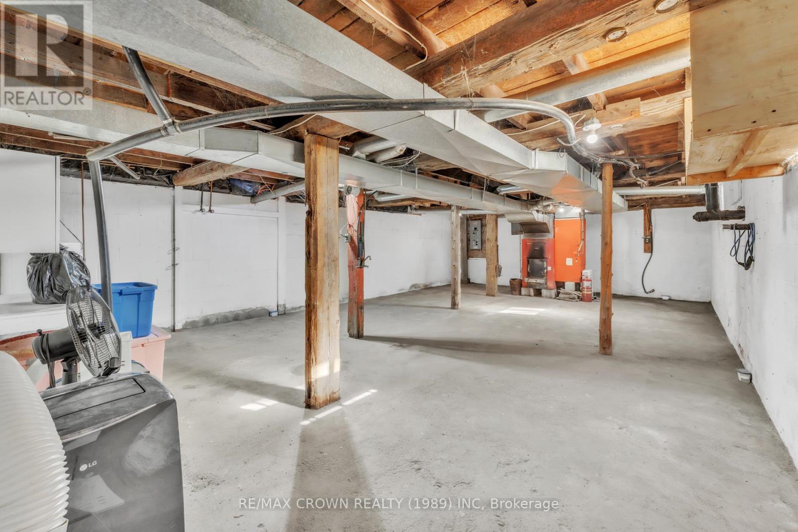 936 Laplante Road, Bonfield, Ontario  P0H 2E0 - Photo 19 - X12447003