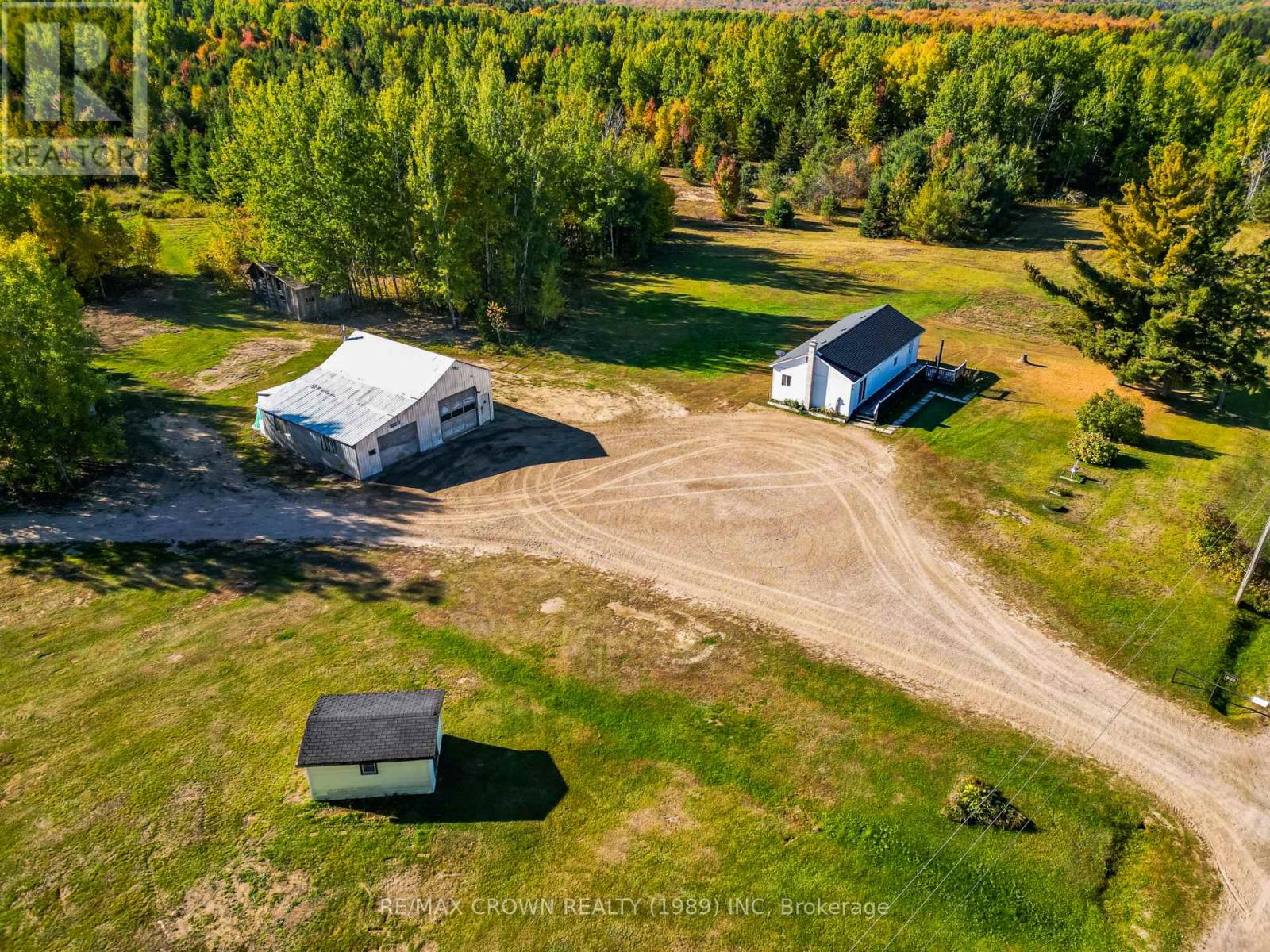 936 Laplante Road, Bonfield, Ontario  P0H 2E0 - Photo 2 - X12447003