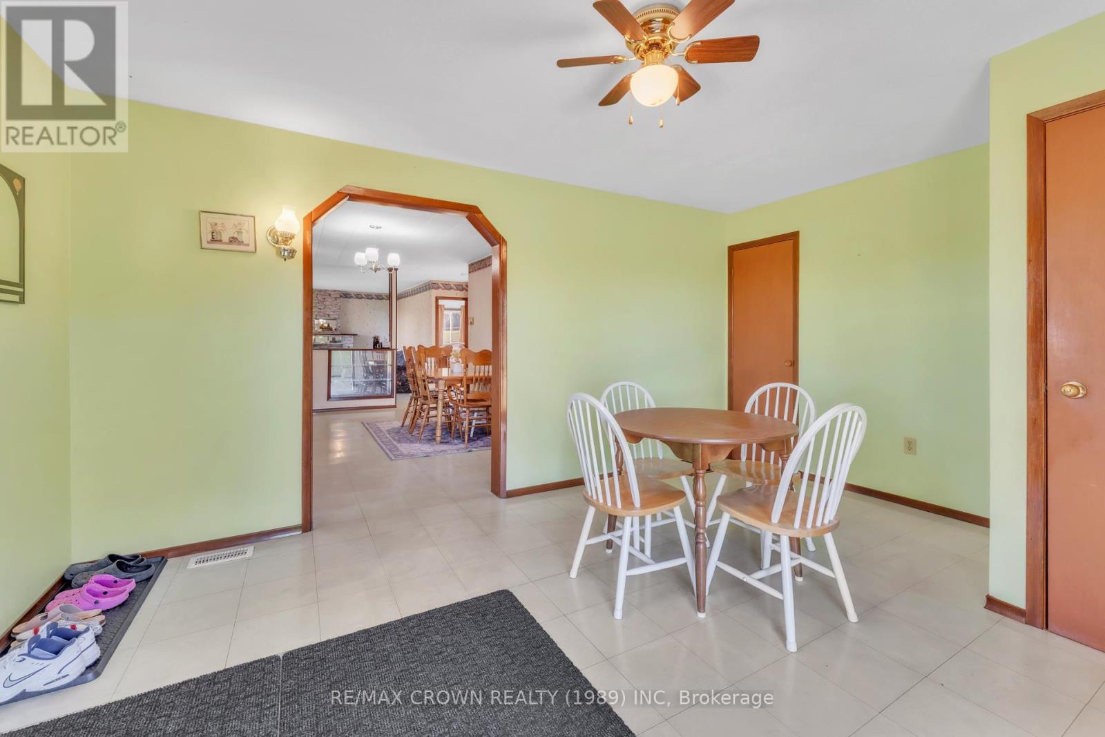 936 Laplante Road, Bonfield, Ontario  P0H 2E0 - Photo 5 - X12447003