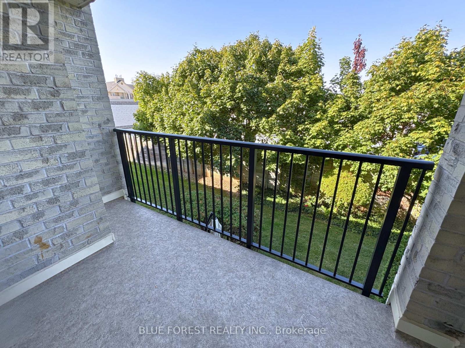 207 - 739 Deveron Crescent, London South, Ontario  N5Z 4Y1 - Photo 11 - X12446199