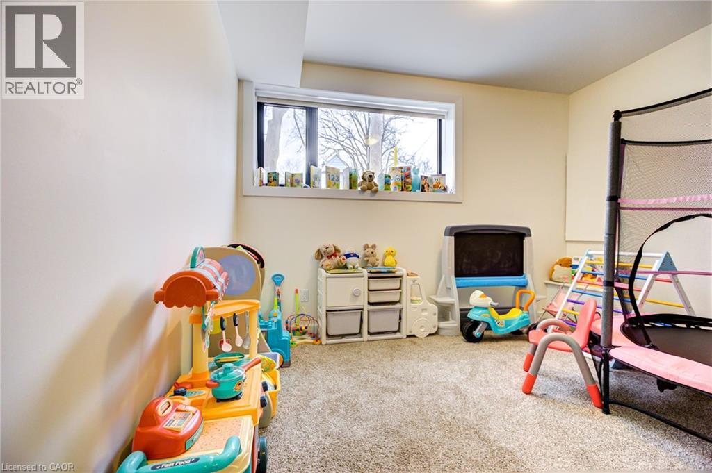 847 Stedwell Street, London, Ontario  N5Z 1L9 - Photo 41 - 40776513
