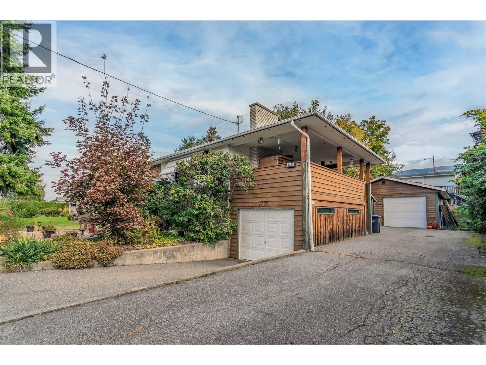 1775 Hayashi Road, Kelowna, British Columbia  V1P 1A7 - Photo 10 - 10365022