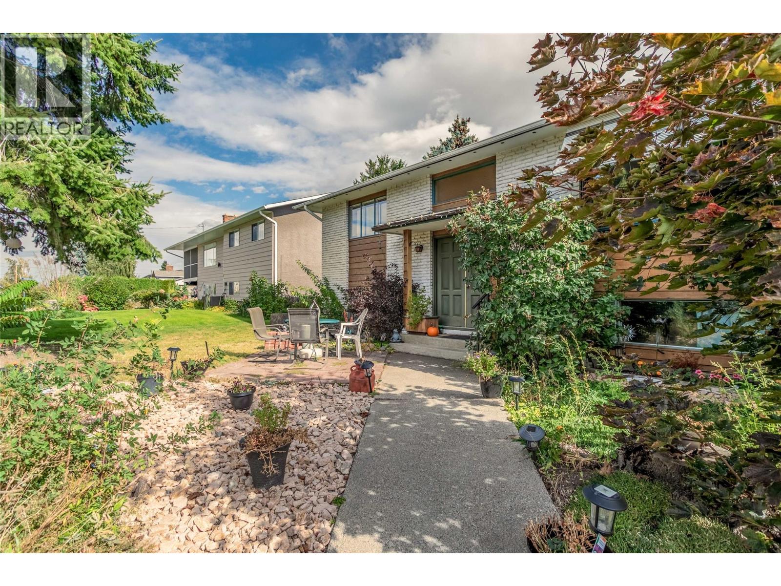 1775 Hayashi Road, Kelowna, British Columbia  V1P 1A7 - Photo 2 - 10365022