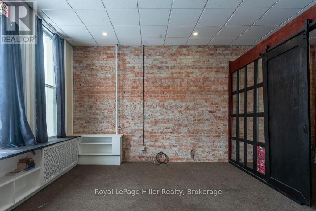 21 Market Place, Stratford, Ontario  N5A 1A4 - Photo 12 - X12447018