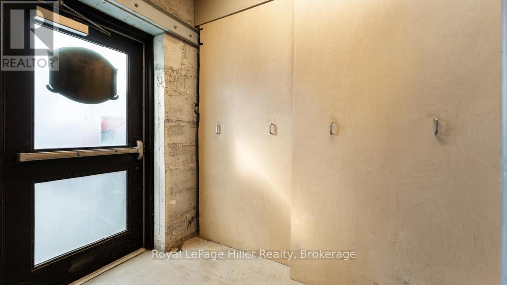 21 Market Place, Stratford, Ontario  N5A 1A4 - Photo 38 - X12447018