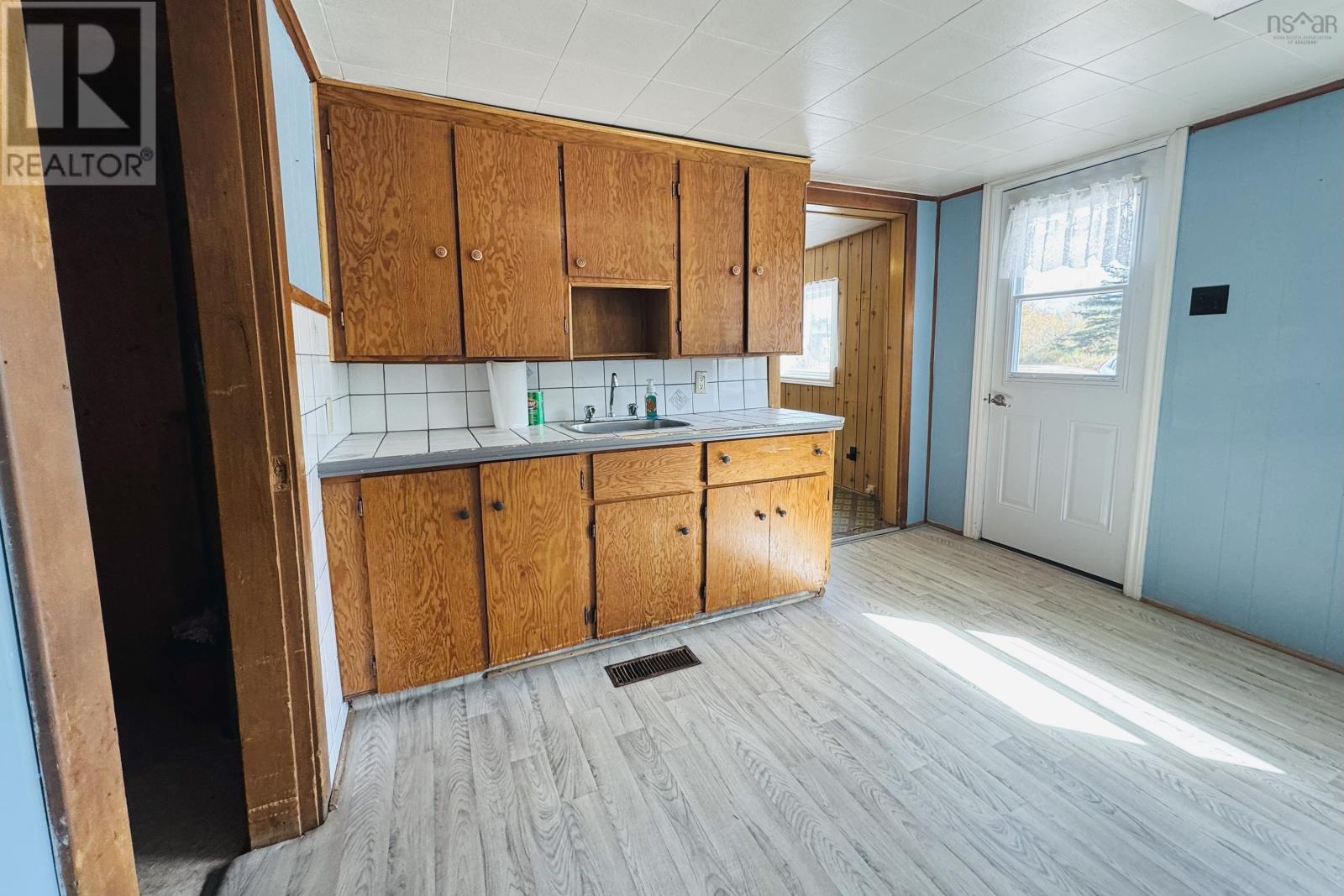 234 Lambs Hill Road, Parrsboro, Nova Scotia  B0M 1S0 - Photo 10 - 202524713