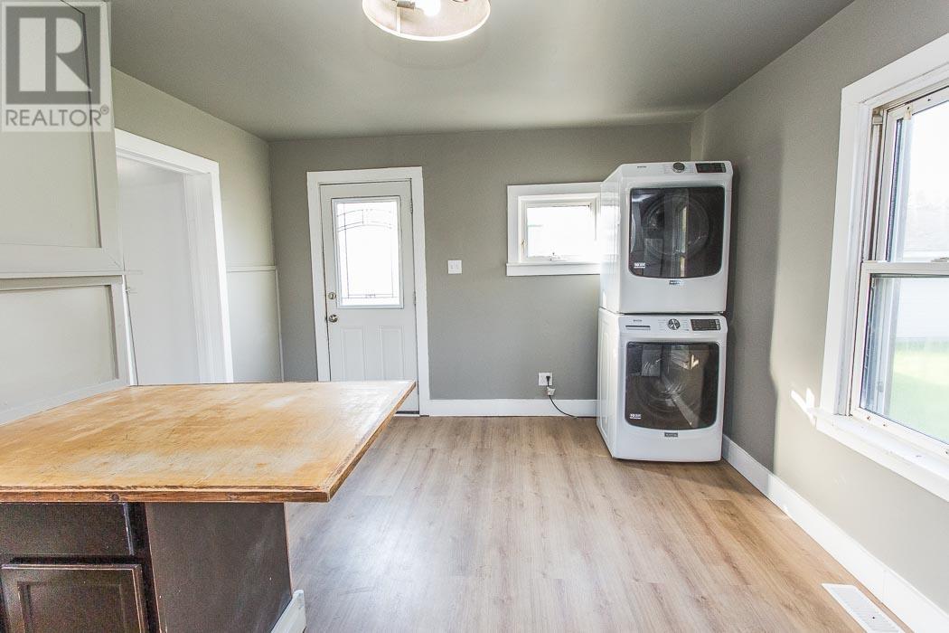299 Goulais Ave, Sault Ste. Marie, Ontario  P6C 5A2 - Photo 4 - SM252879