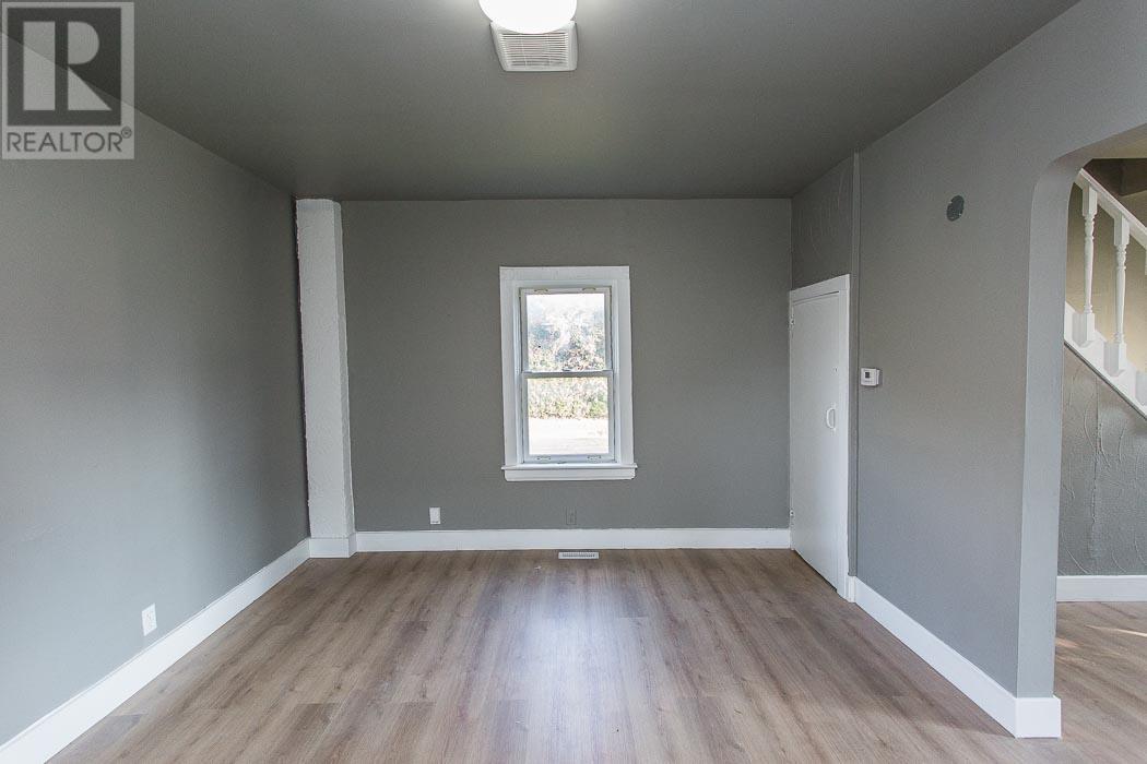 299 Goulais Ave, Sault Ste. Marie, Ontario  P6C 5A2 - Photo 9 - SM252879