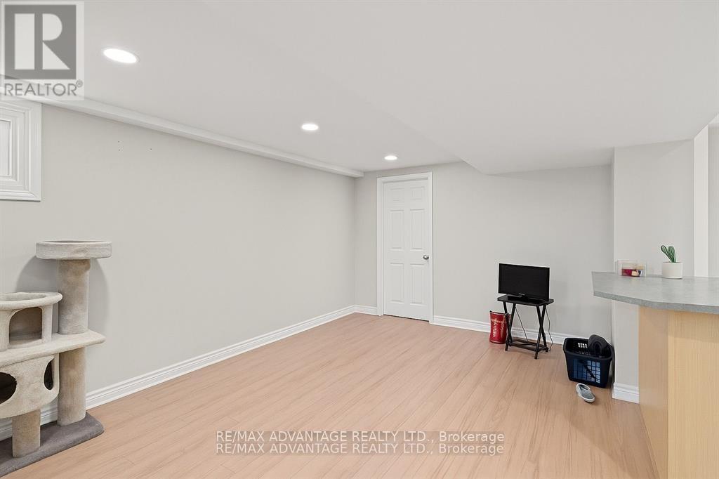 52 Beattie Avenue N, London East (East N), Ontario  N5W 2P2 - Photo 30 - X12447031