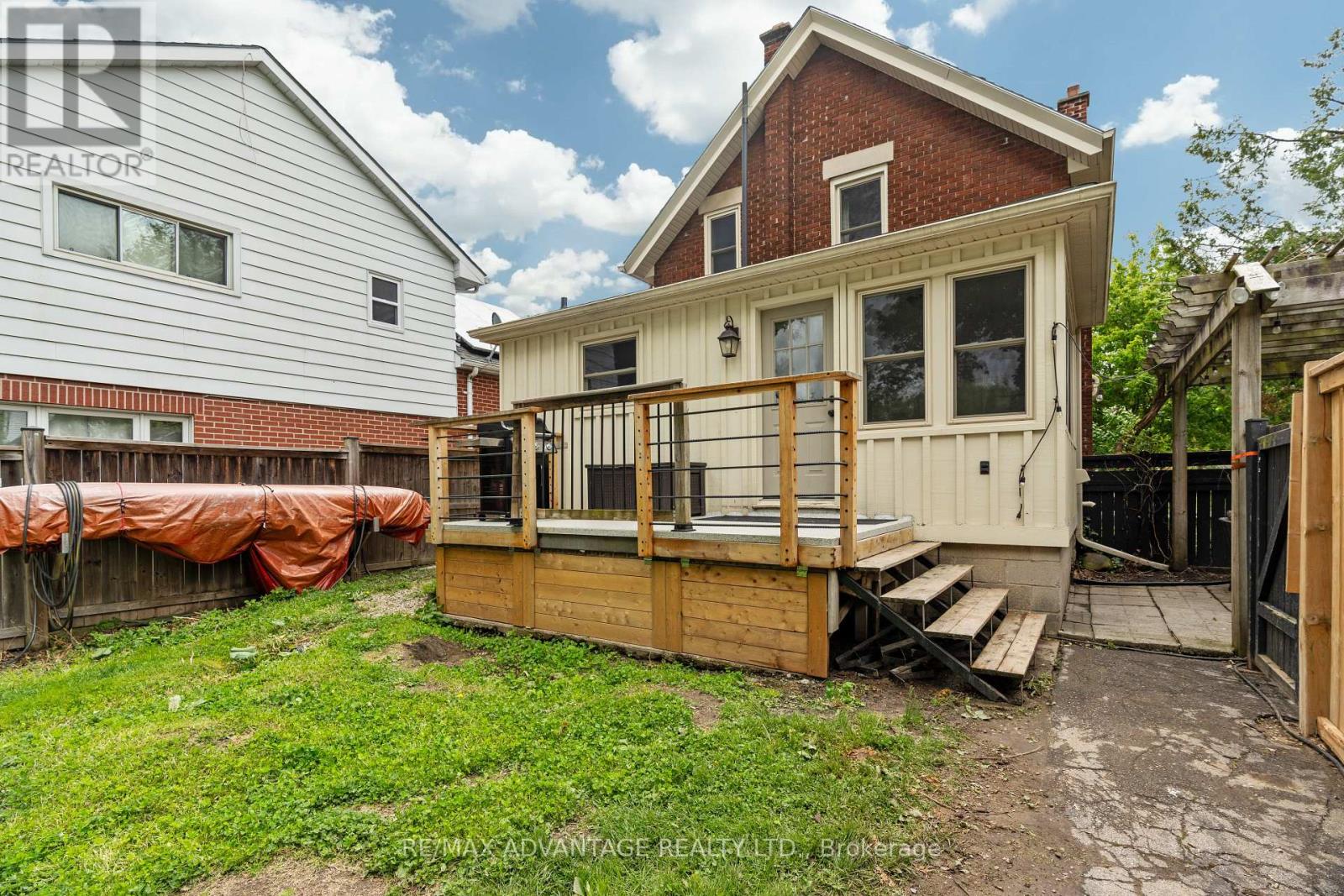 52 Beattie Avenue N, London East (East N), Ontario  N5W 2P2 - Photo 35 - X12447031