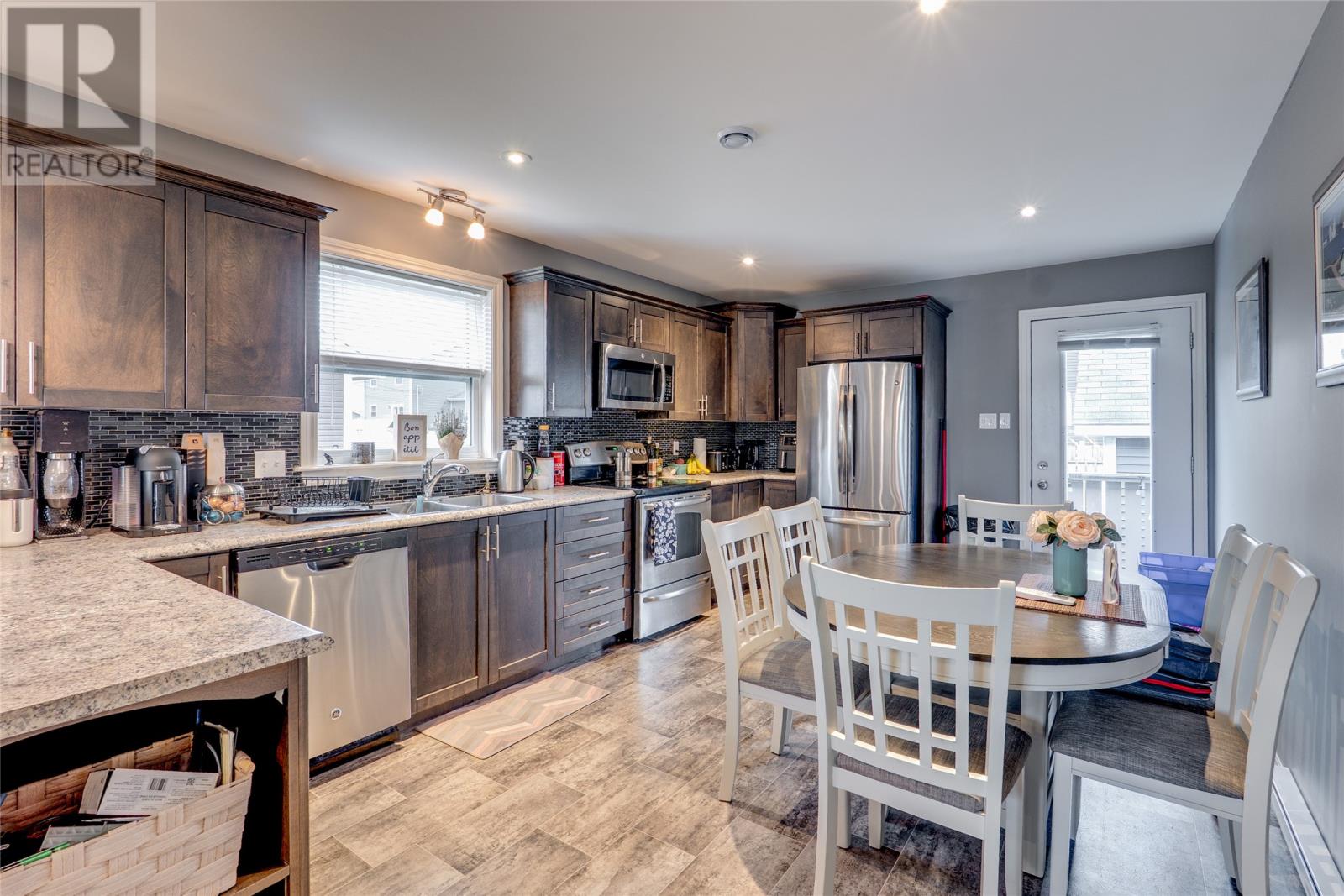 29 Bridgeport Street, Paradise, Newfoundland & Labrador  A1L 2R6 - Photo 8 - 1291260