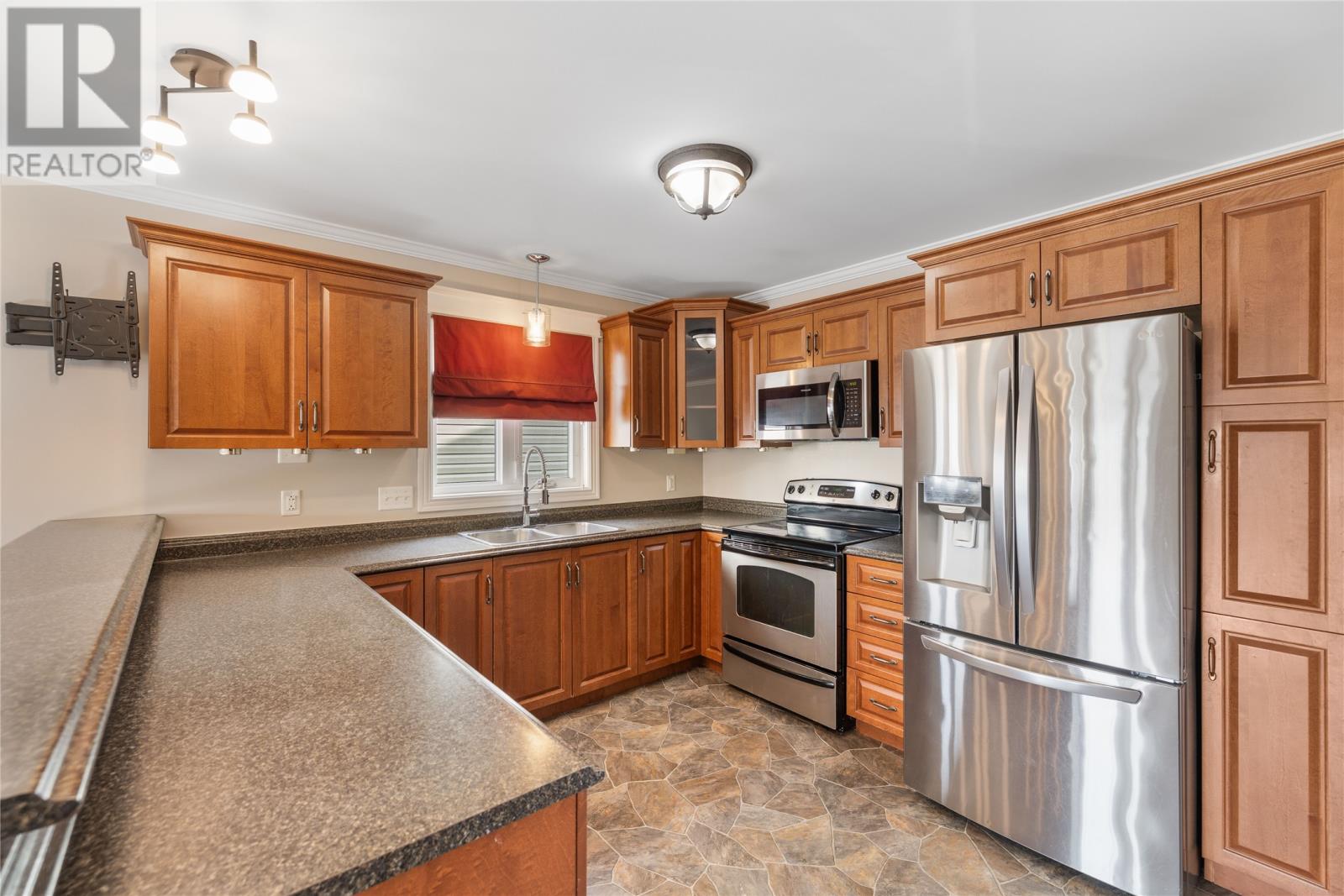 65 Hopedale Crescent, St. John's, Newfoundland & Labrador  A1B 0B3 - Photo 12 - 1291243