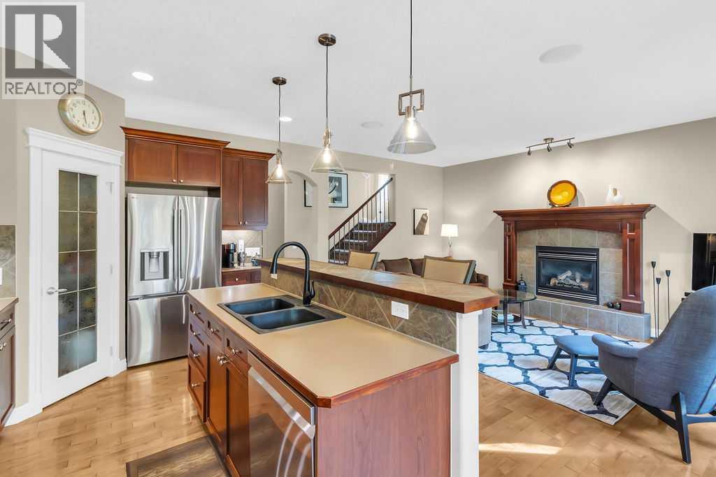 122 Discovery Ridge Gardens Sw, Calgary, Alberta  T3H 5L6 - Photo 15 - A2257802