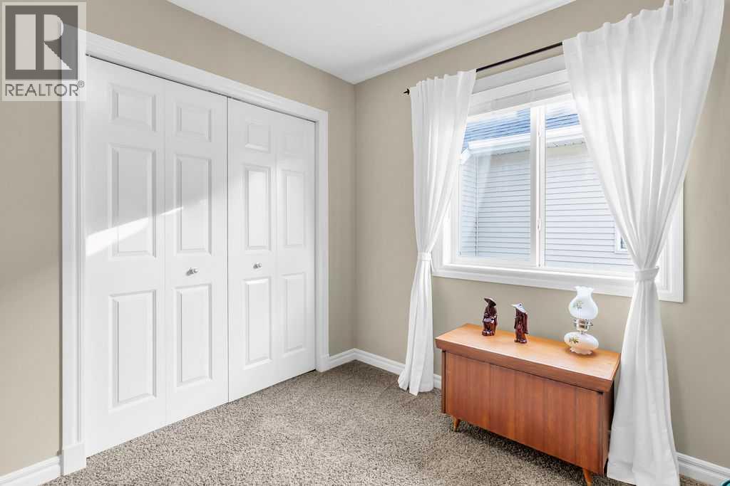 122 Discovery Ridge Gardens Sw, Calgary, Alberta  T3H 5L6 - Photo 28 - A2257802