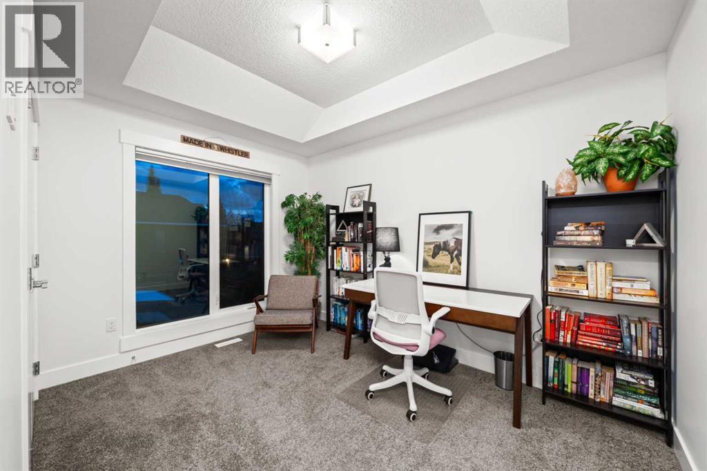 2201 24a Street Sw, Calgary, Alberta  T3E 1V7 - Photo 16 - A2261958