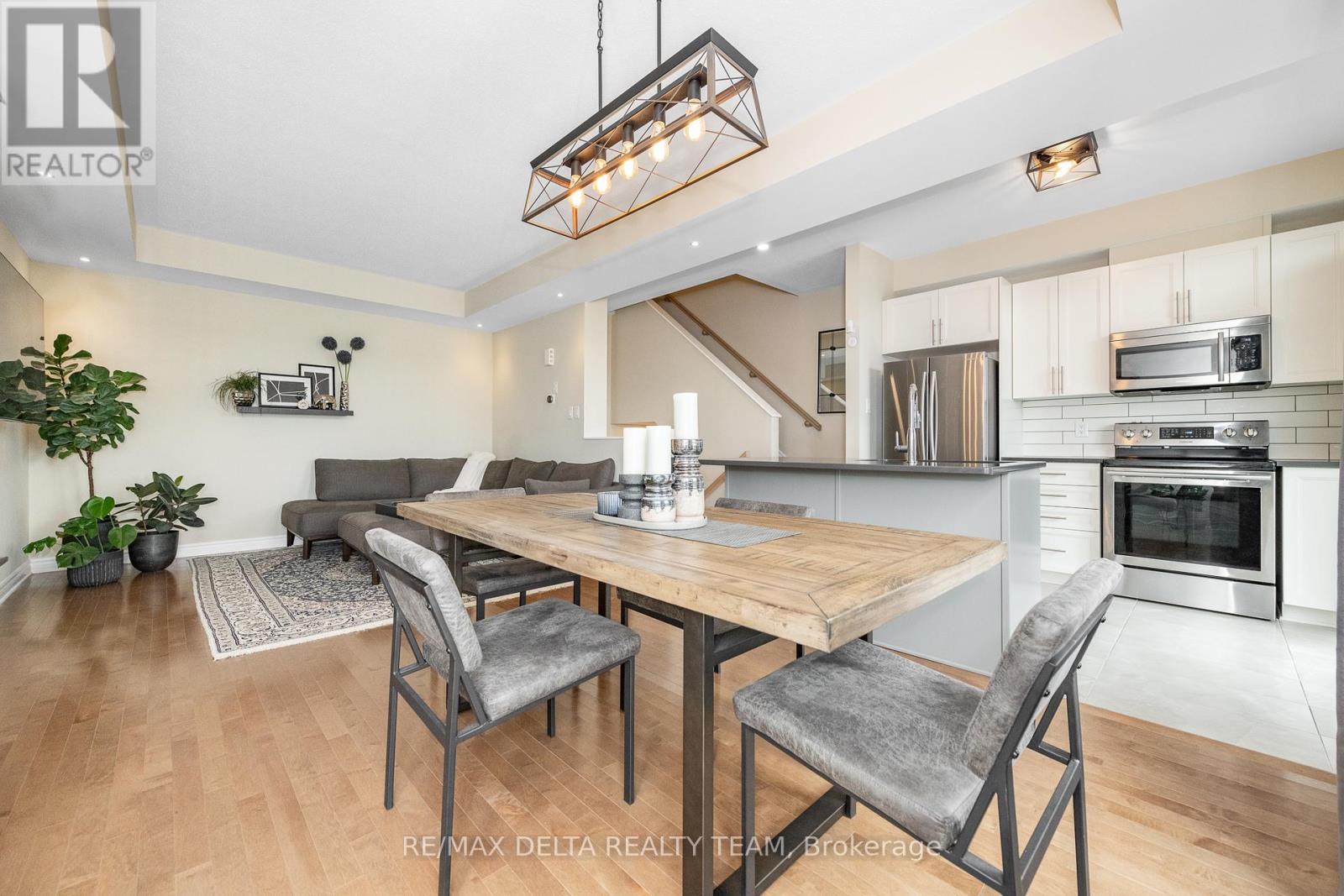203 Yellowcress Way, Ottawa, Ontario  K4A 1C3 - Photo 10 - X12447030