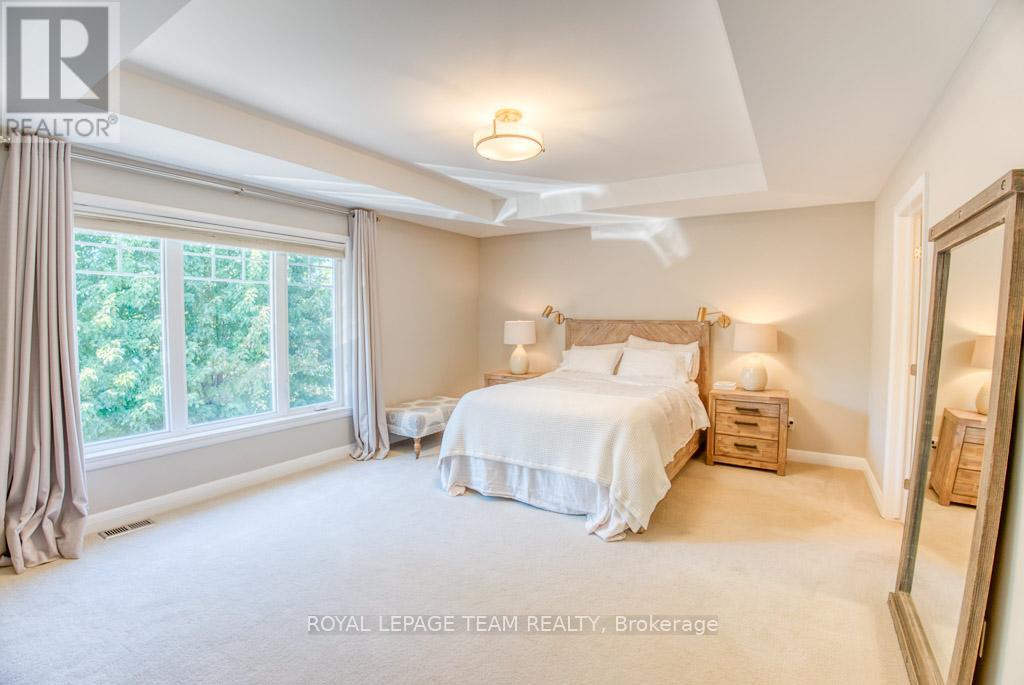 107 Kitsilano Court, Ottawa, Ontario  K2H 0B5 - Photo 14 - X12447055