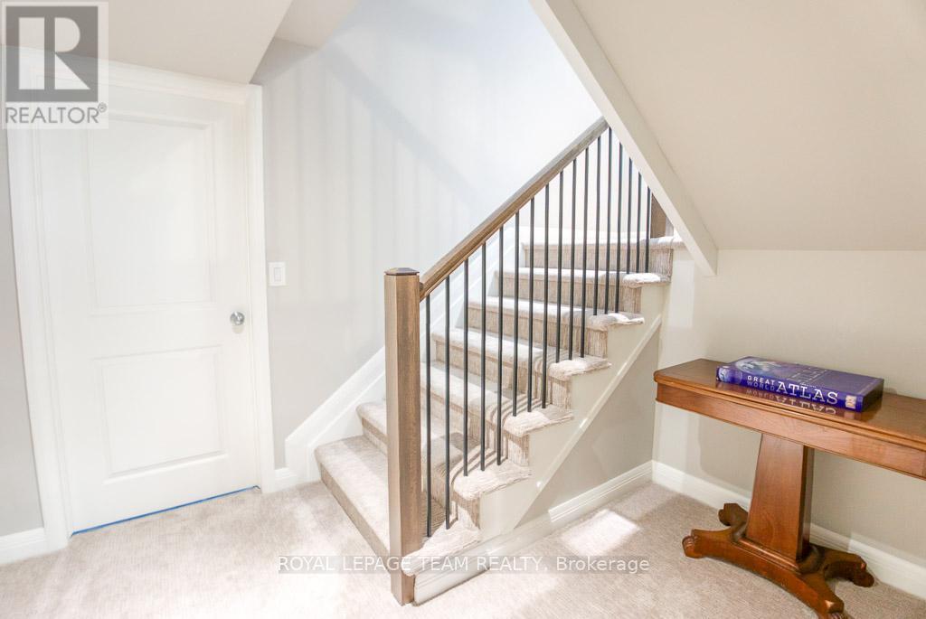 107 Kitsilano Court, Ottawa, Ontario  K2H 0B5 - Photo 21 - X12447055
