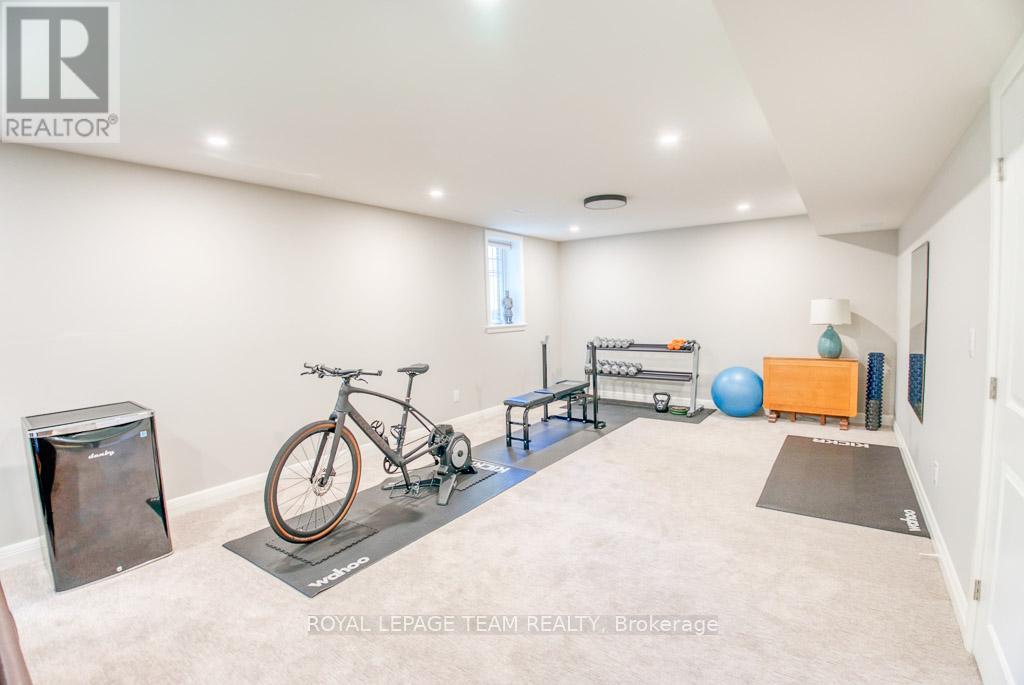 107 Kitsilano Court, Ottawa, Ontario  K2H 0B5 - Photo 24 - X12447055