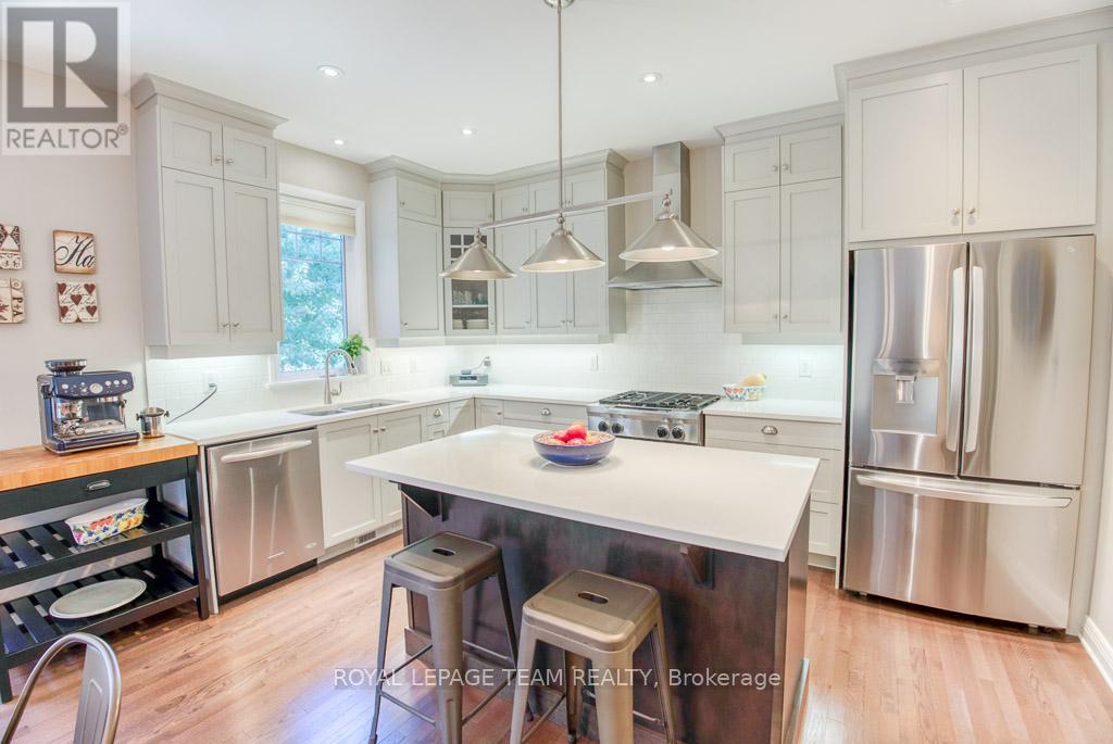107 Kitsilano Court, Ottawa, Ontario  K2H 0B5 - Photo 9 - X12447055