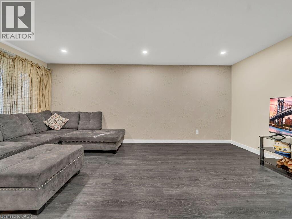 34 Belwood Walk, Kitchener, Ontario  N2C 1Z3 - Photo 10 - 40776660