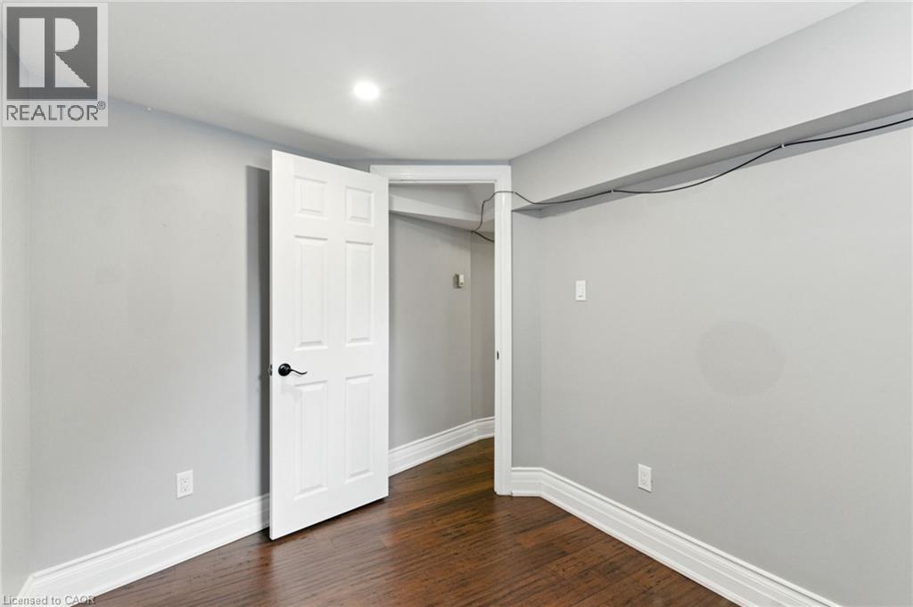 417 East 37th Street, Hamilton, Ontario  L8V 4B7 - Photo 24 - 40776567