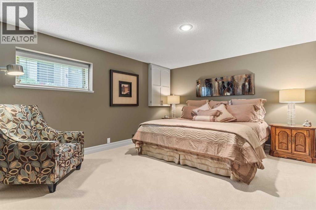 230 Mckenzie Lake Bay Se, Calgary, Alberta  T2Z 2H2 - Photo 38 - A2253850