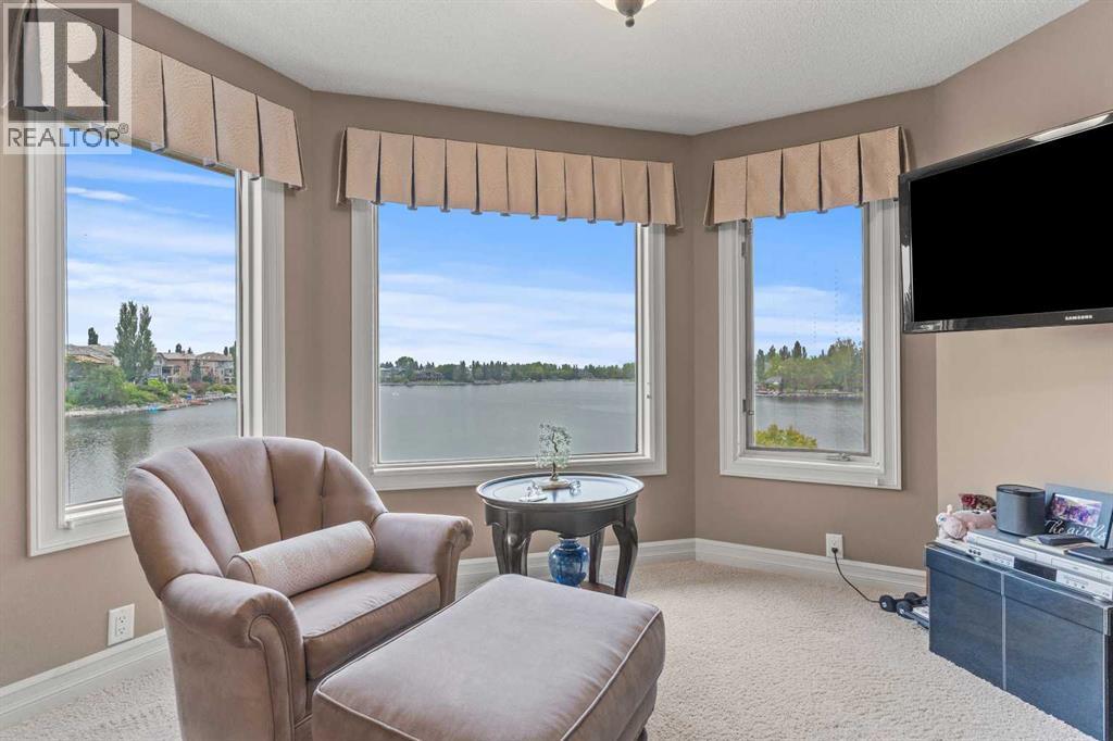 230 Mckenzie Lake Bay Se, Calgary, Alberta  T2Z 2H2 - Photo 19 - A2253850