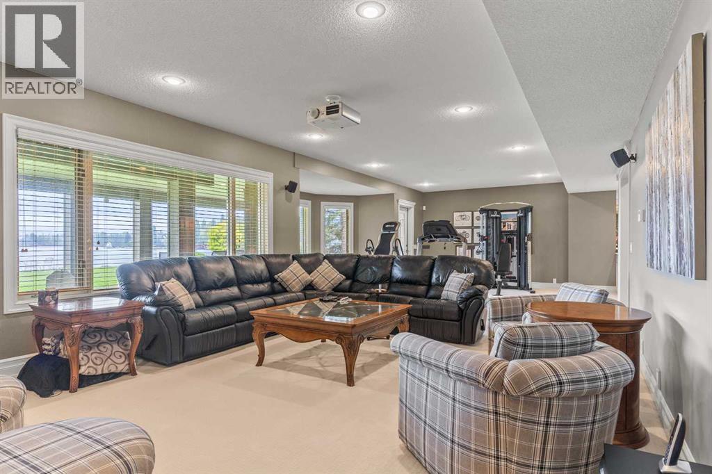 230 Mckenzie Lake Bay Se, Calgary, Alberta  T2Z 2H2 - Photo 33 - A2253850
