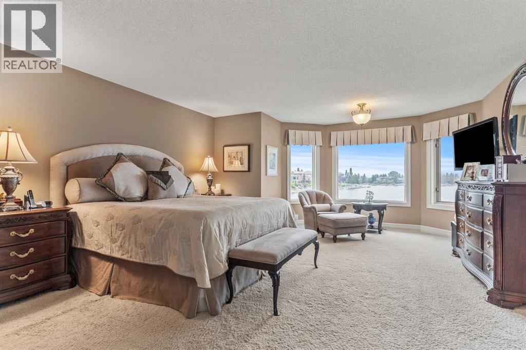 230 Mckenzie Lake Bay Se, Calgary, Alberta  T2Z 2H2 - Photo 18 - A2253850
