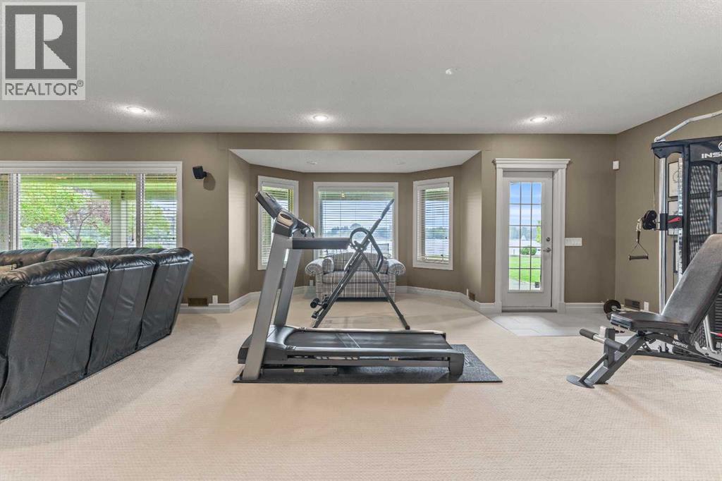 230 Mckenzie Lake Bay Se, Calgary, Alberta  T2Z 2H2 - Photo 31 - A2253850