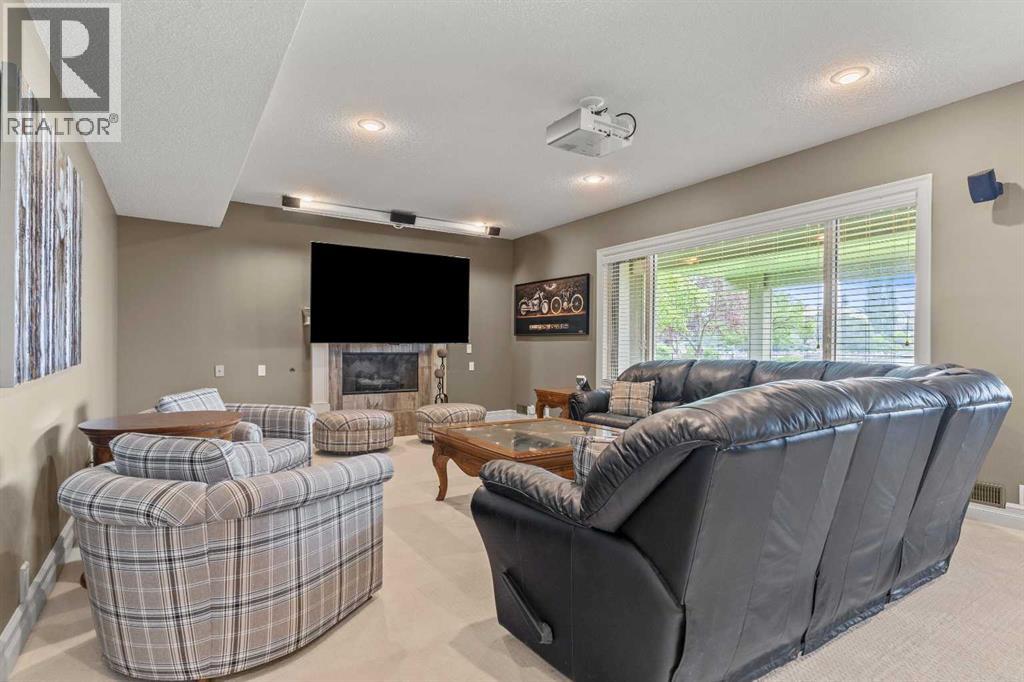 230 Mckenzie Lake Bay Se, Calgary, Alberta  T2Z 2H2 - Photo 32 - A2253850