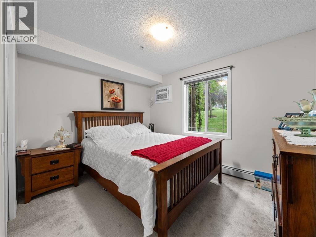 3119 Millrise Point Sw, Calgary, Alberta  T2Y 3W4 - Photo 6 - A2254250