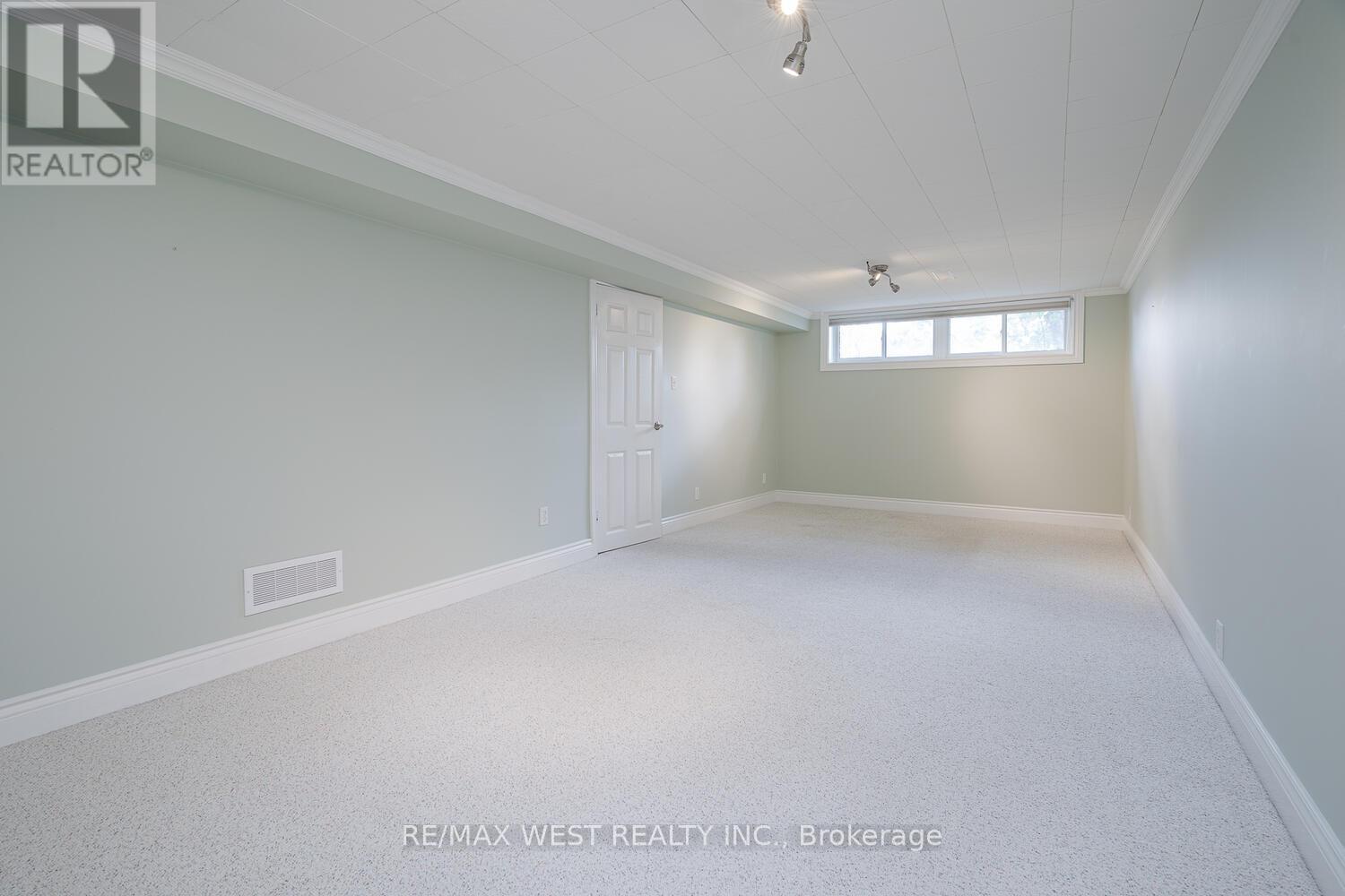 142 Cundles Road E, Barrie (Cundles East), Ontario  L4M 2Z9 - Photo 27 - S12283575