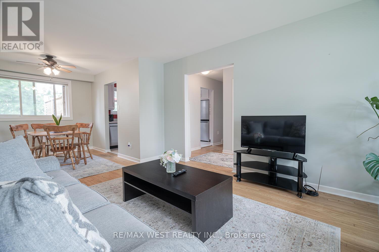 142 Cundles Road E, Barrie (Cundles East), Ontario  L4M 2Z9 - Photo 7 - S12283575