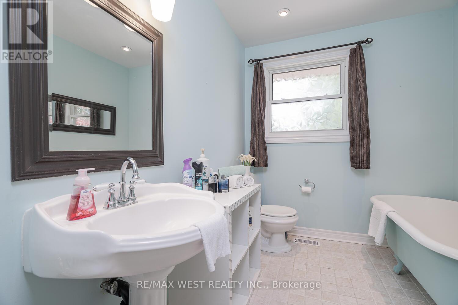 142 Cundles Road E, Barrie (Cundles East), Ontario  L4M 2Z9 - Photo 18 - S12283575