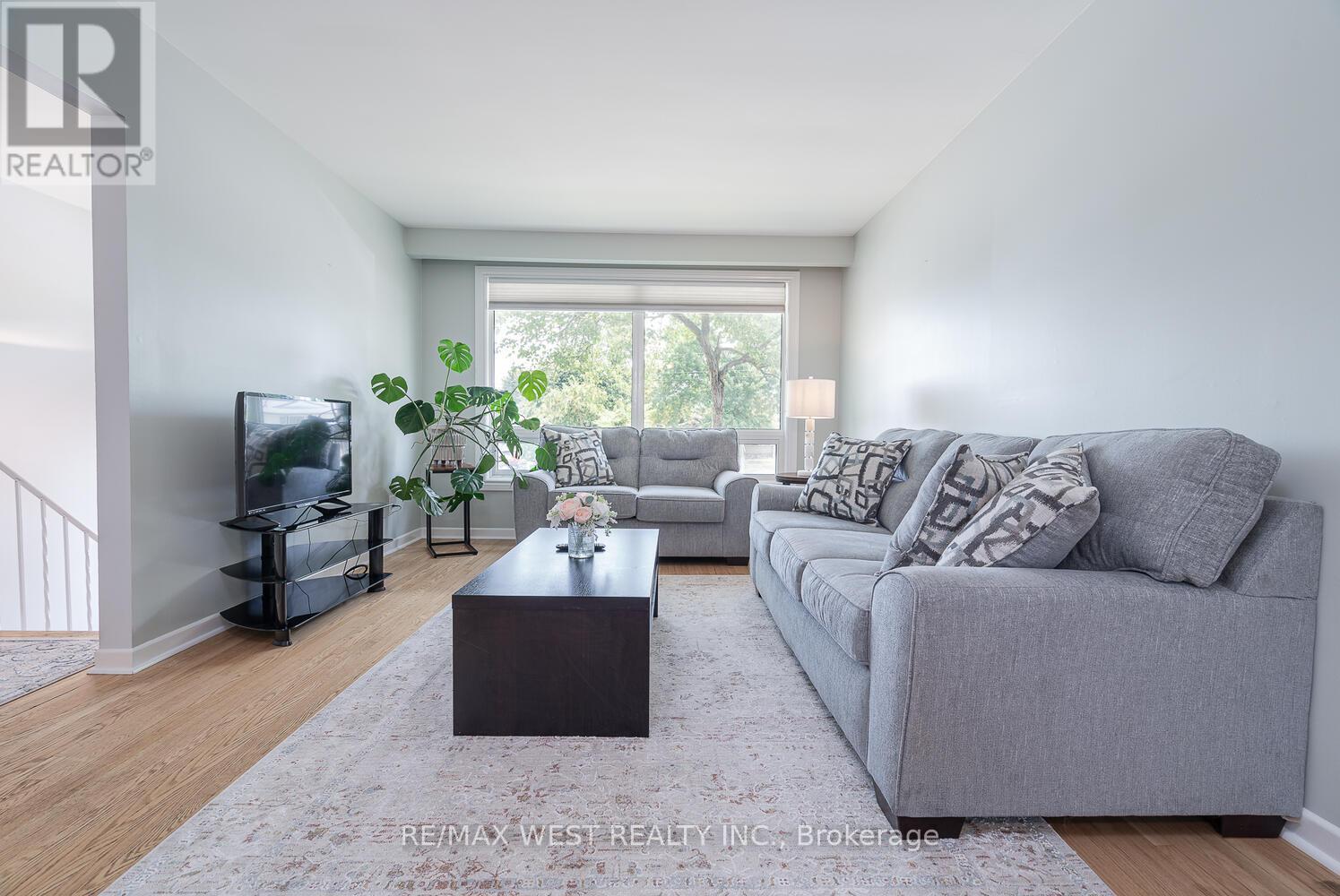 142 Cundles Road E, Barrie (Cundles East), Ontario  L4M 2Z9 - Photo 6 - S12283575