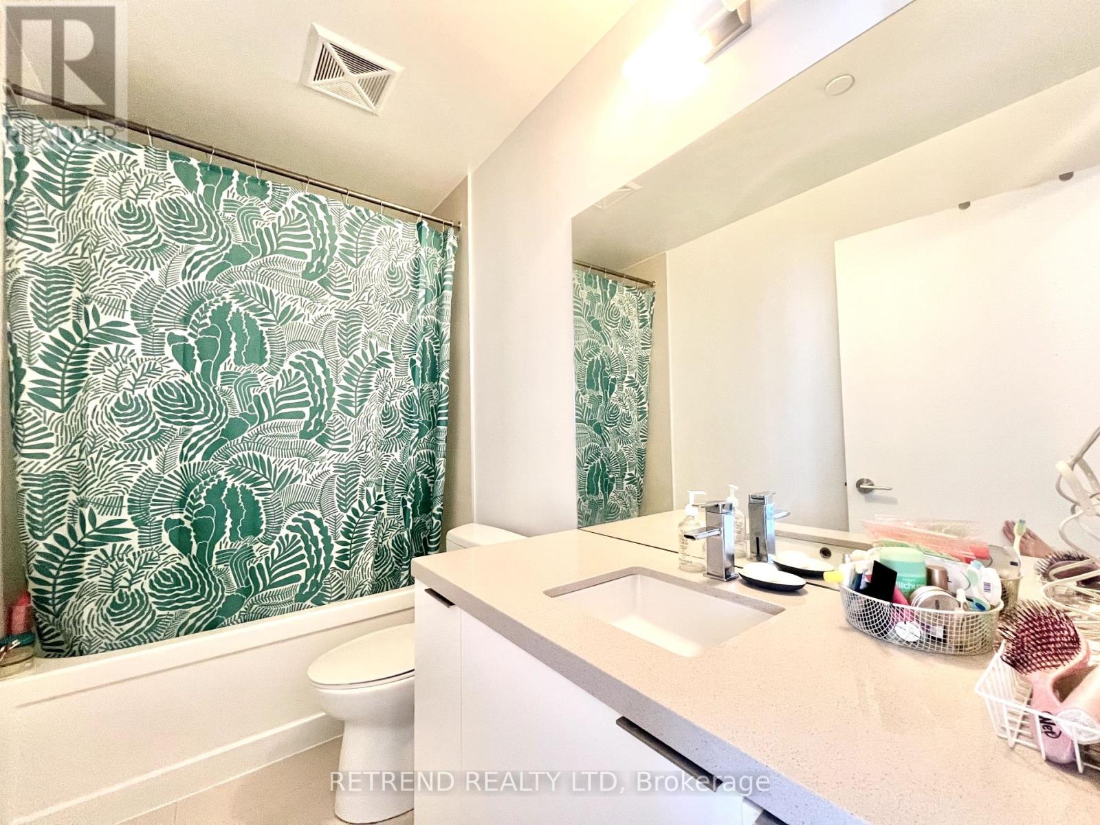 1810 - 8 Eglinton Avenue E, Toronto, Ontario  M4P 0C1 - Photo 4 - C12446827