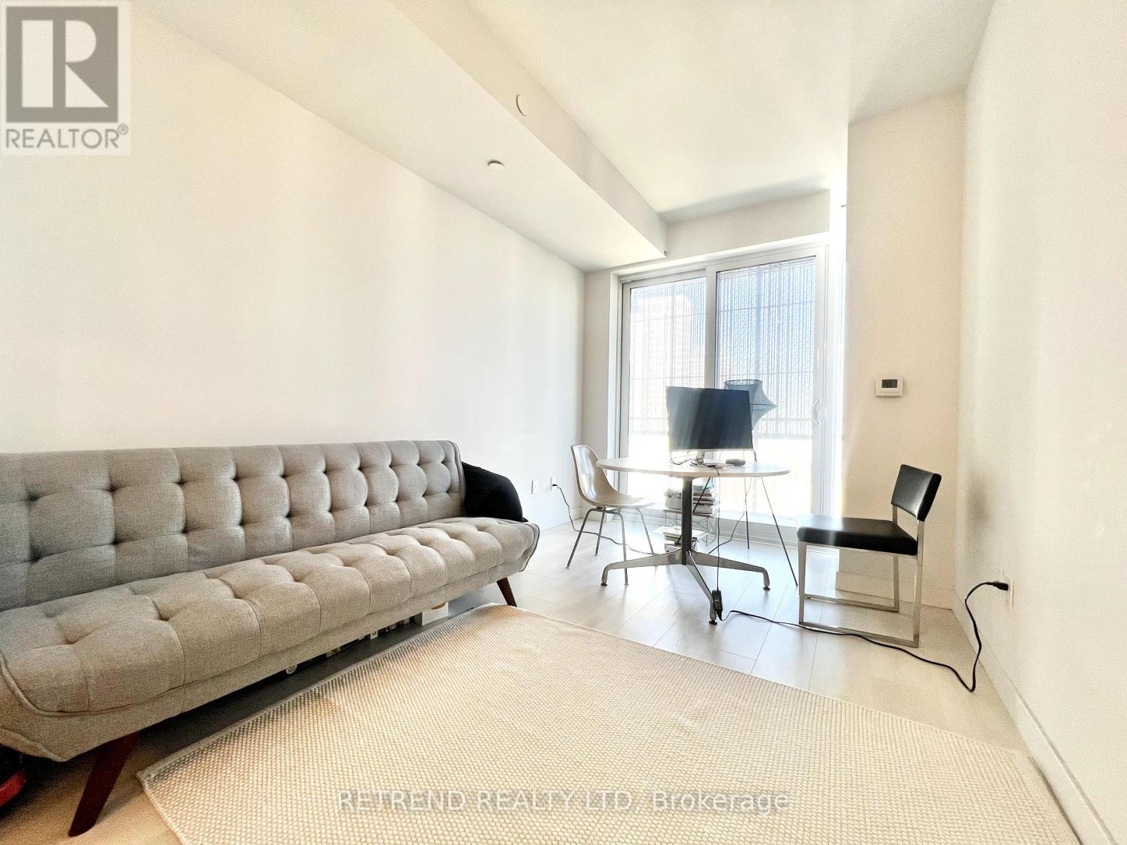 1810 - 8 Eglinton Avenue E, Toronto, Ontario  M4P 0C1 - Photo 8 - C12446827