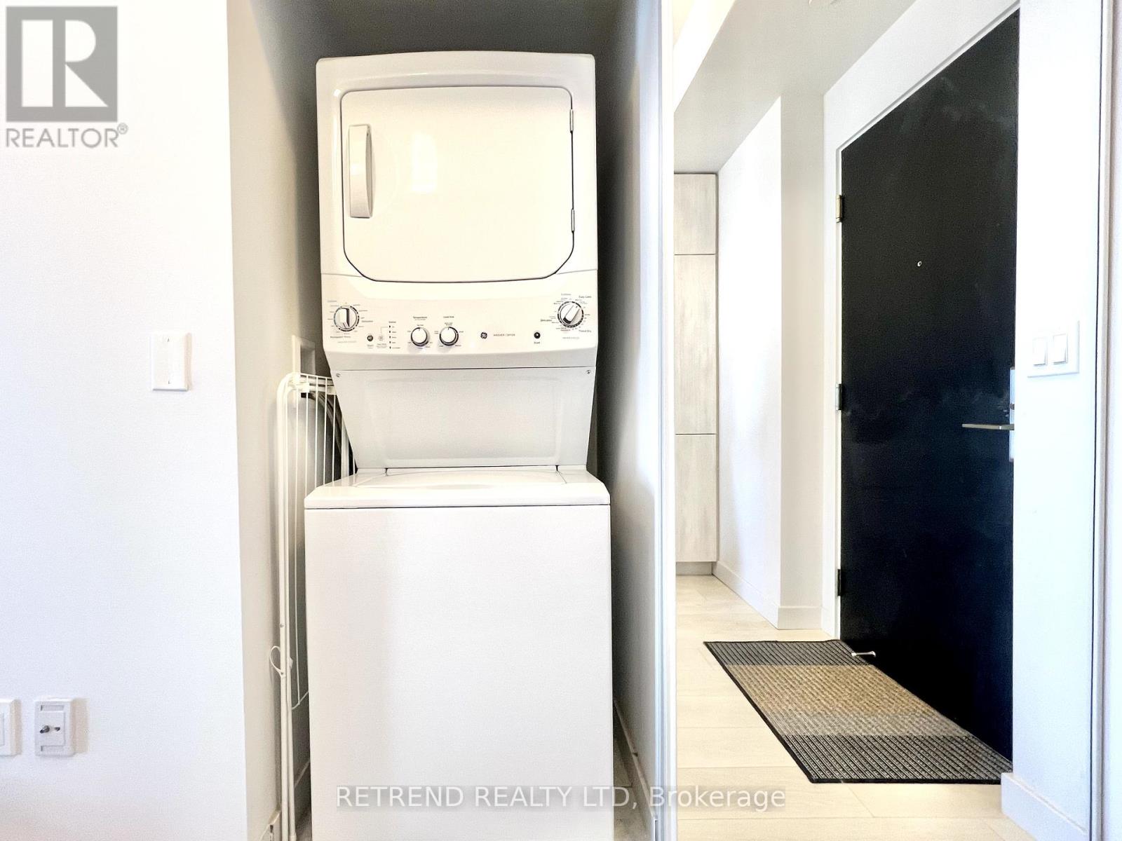 1810 - 8 Eglinton Avenue E, Toronto, Ontario  M4P 0C1 - Photo 9 - C12446827
