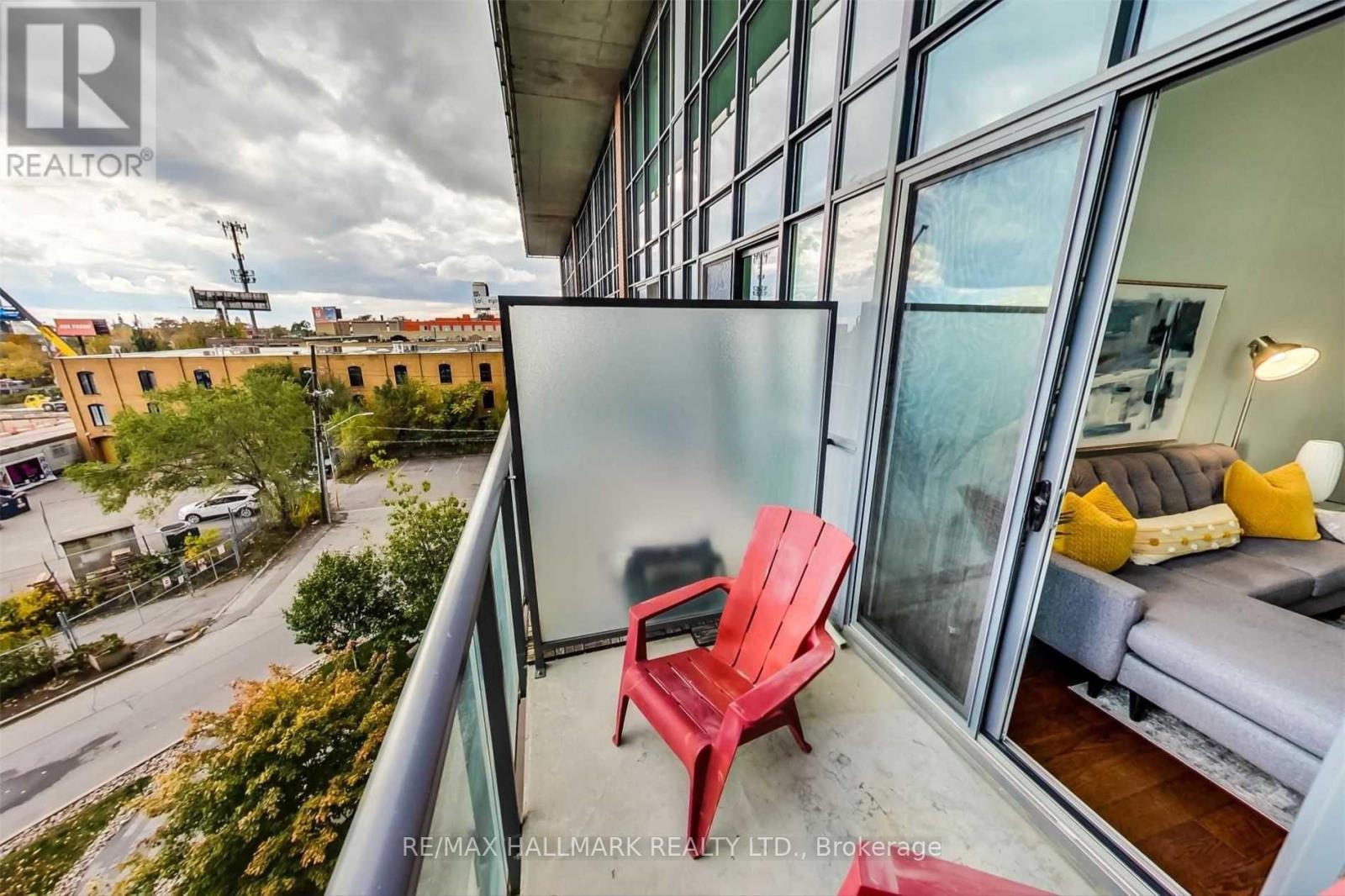 403 - 5 Hanna Avenue, Toronto, Ontario  M6K 1W8 - Photo 11 - C12446868