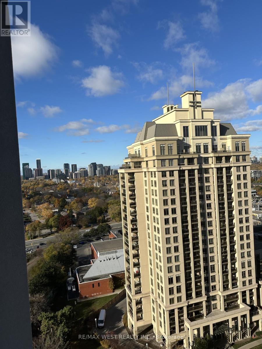 2015 - 17 Barberry Place, Toronto, Ontario  M2K 3E2 - Photo 16 - C12446873