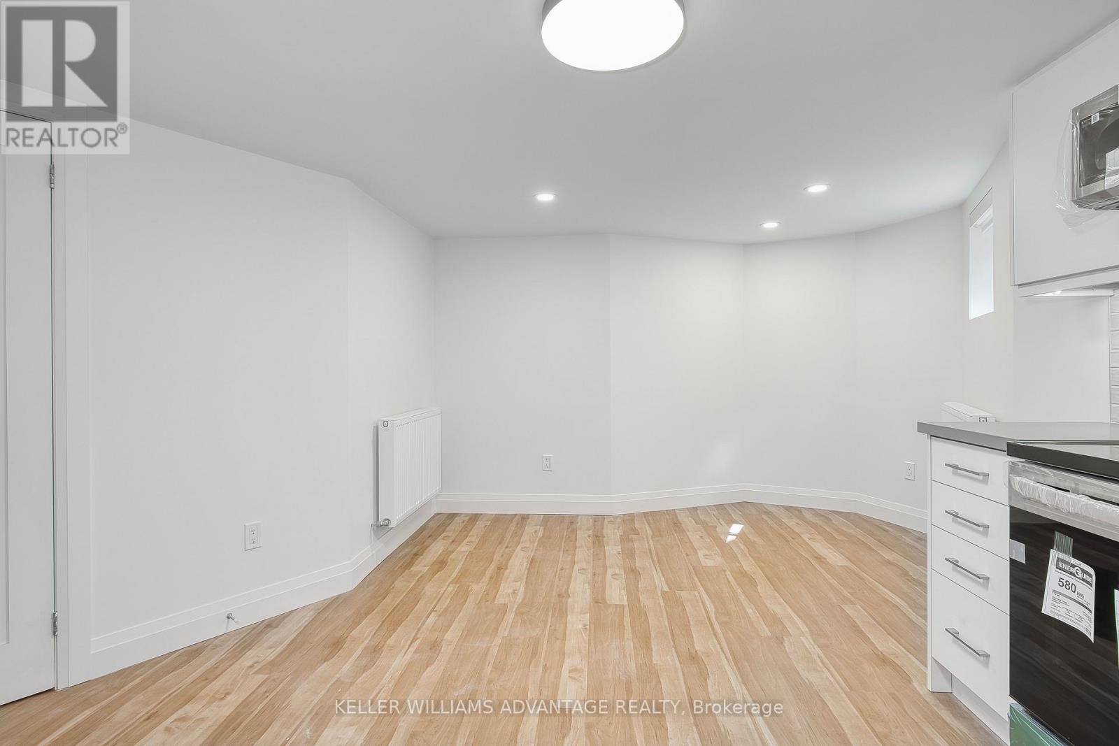 Lower - 42 Delaware Avenue S, Toronto, Ontario  M6H 2S7 - Photo 10 - C12446879