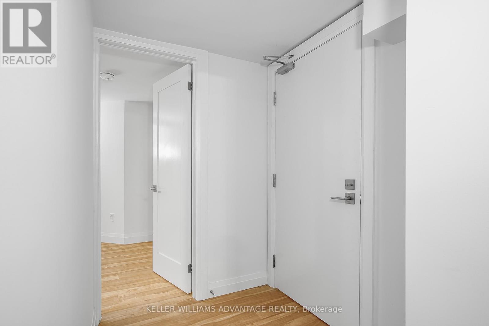 Lower - 42 Delaware Avenue S, Toronto, Ontario  M6H 2S7 - Photo 23 - C12446879